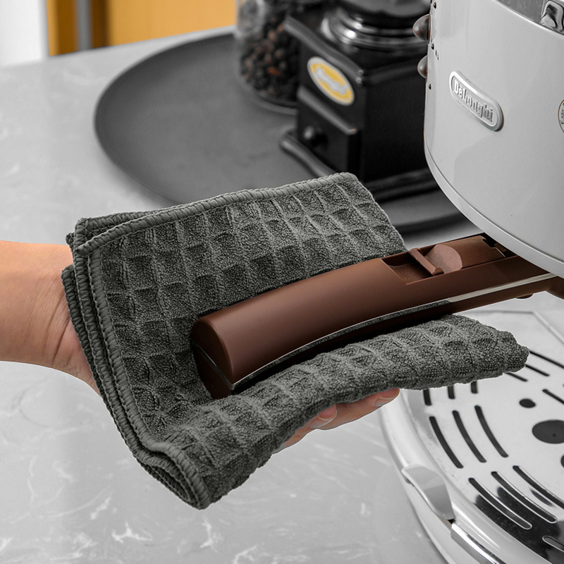 Diamond Textured Microfiber Cleaning Cloth — view 5