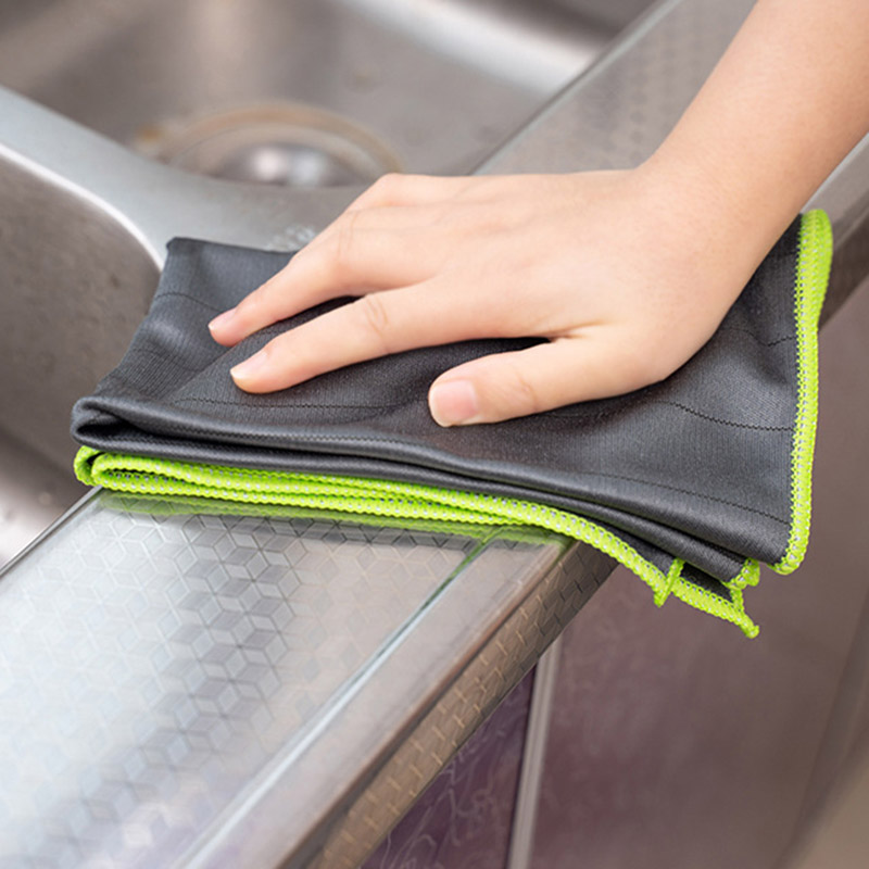 Carbon Fiber Microfiber Glass Cleaning Cloth — view 4