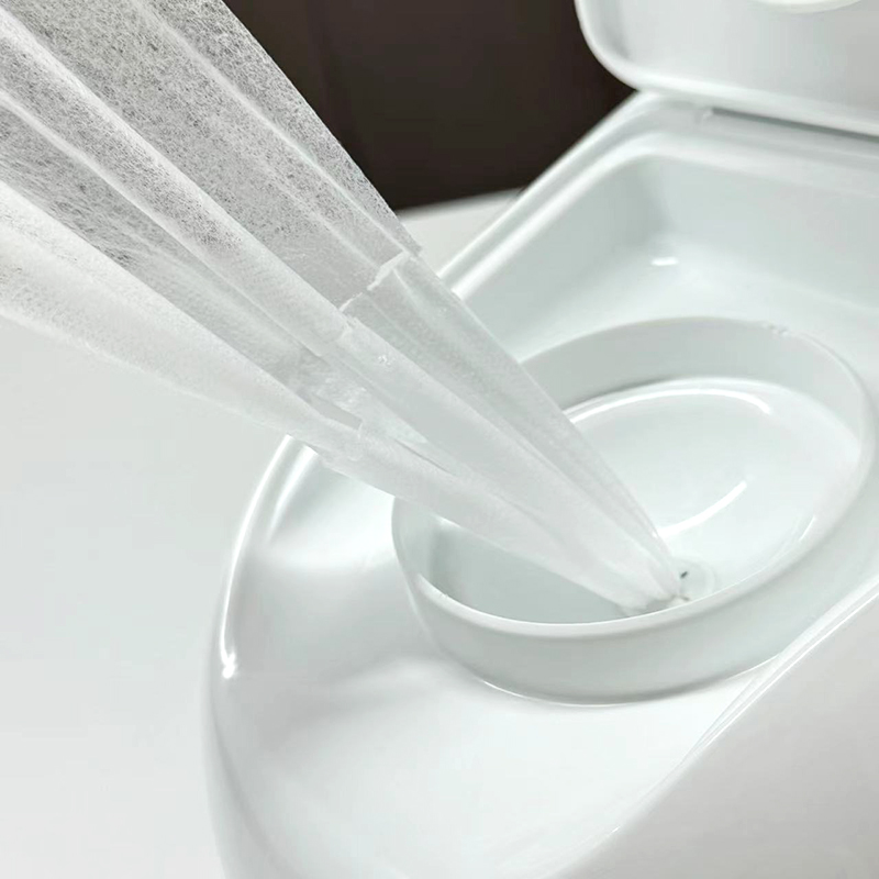 Antibacterial Hand & Surface Disinfectant Wipes Roll — view 2