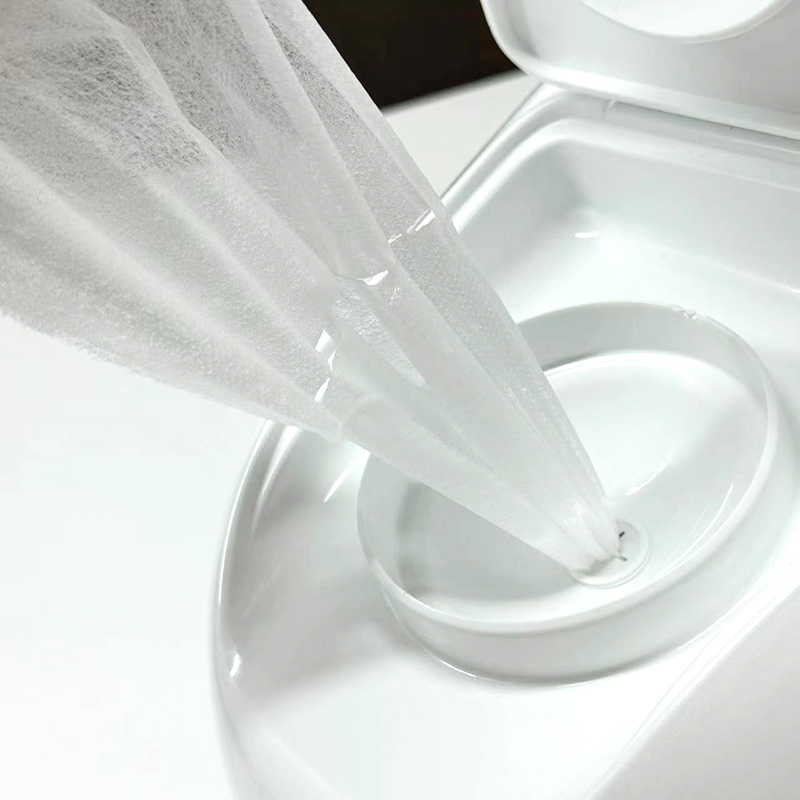 Antibacterial Hand & Surface Disinfectant Wipes Roll — view 6